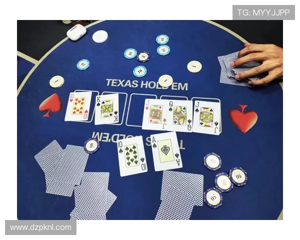 德州扑克集团娱乐平台：多平台同步操作实现随时随地的扑克娱乐体验