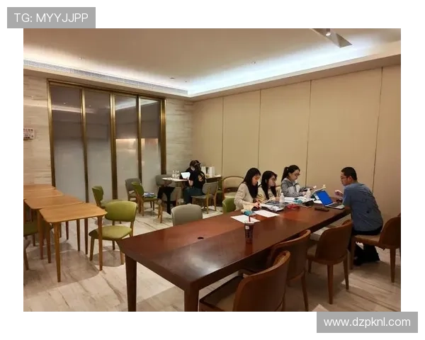 扑克王中文站最新活动：丰富奖励机制与赛事安排全景解析